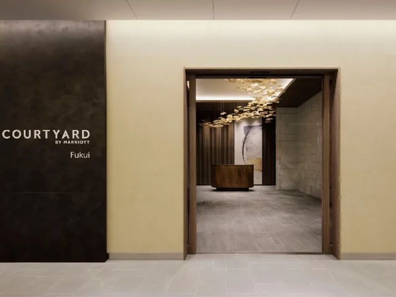 【外観】３F ホテルエントランス