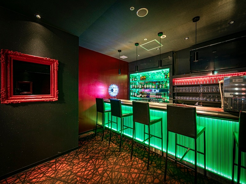 最新のダーツライブ3で遊べる！【大人の遊び場 B-GARAGE】