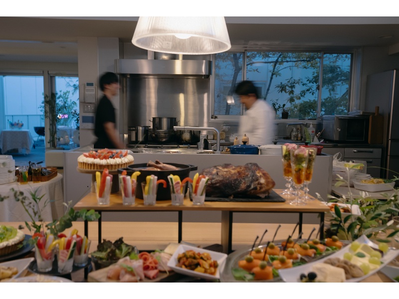 お料理の味はもちろん、見てお楽しみいただけるような盛りつけを