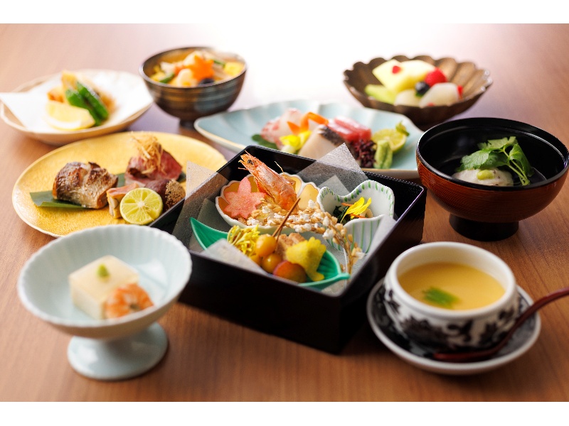 灯明殿会席12,000円コース