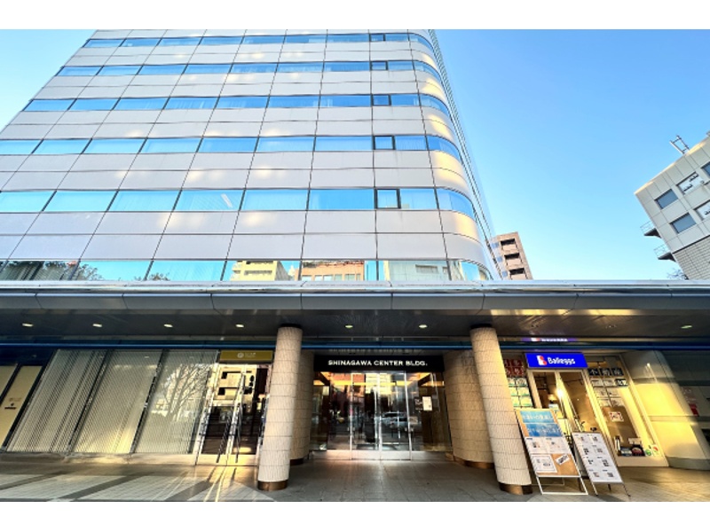 品川アネックスのエントランス