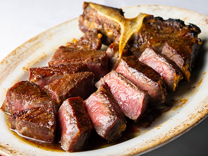 【料理一例】ポーターハウスステーキ