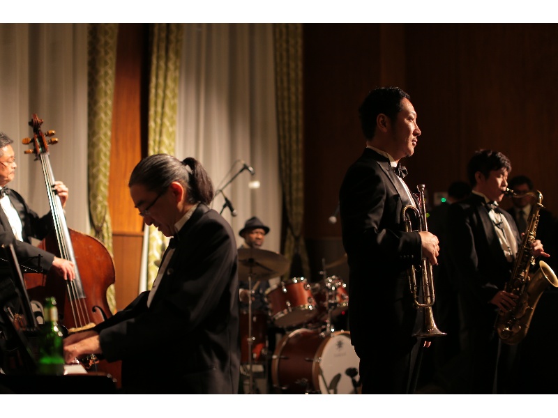 生演奏などのエンターテイメント手配も承っております。