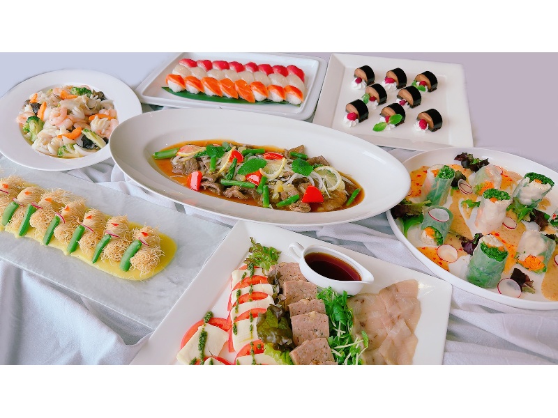 ご宴会プラン8,000円コース
お料理7品、フリードリンク、2時間ご利用可能