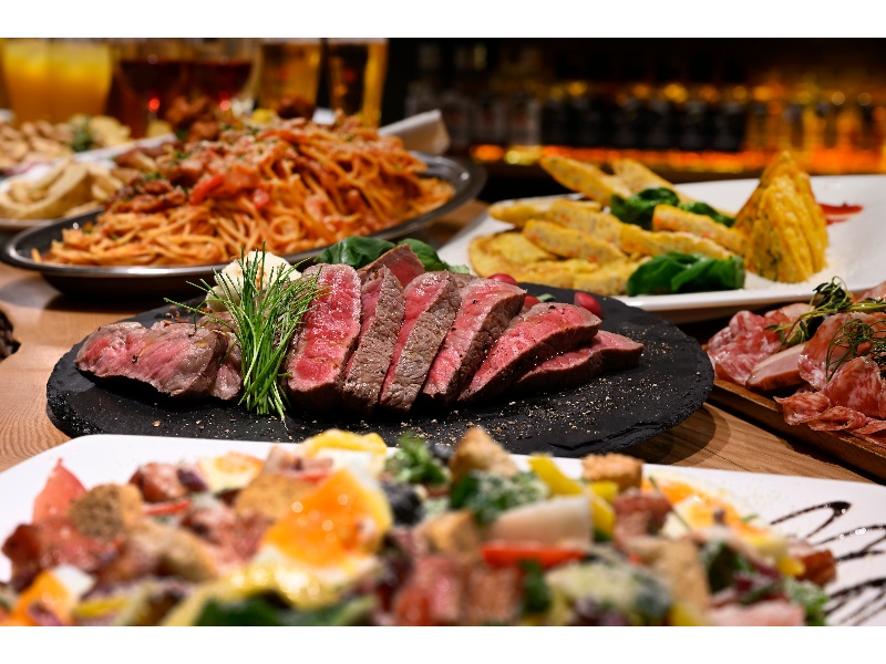 【バンド演奏可能！機材レンタル無料！】4時間飲み放題＋前菜やパスタにメイン、デザートなど全10皿の大満足プラン！【プレミアムコース】