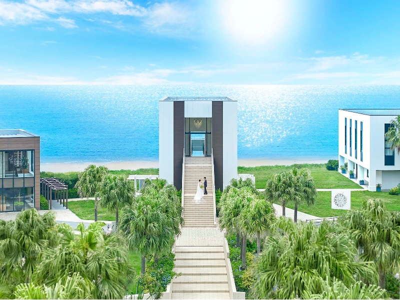 千葉市・稲毛海浜公園内にオープンされた施設。
市民に愛され、そして県外のゲストにも愛される海辺に面した施設です。