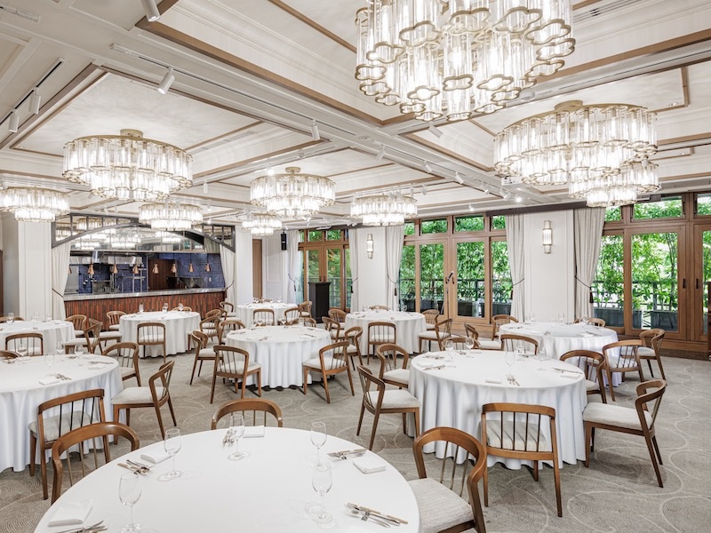 400年の歴史と伝統、名古屋らしさを感じるクラシカルモダンな5つのパーティー会場。人数やパーティースタイル、目的やニーズに応じてご提案いたします。