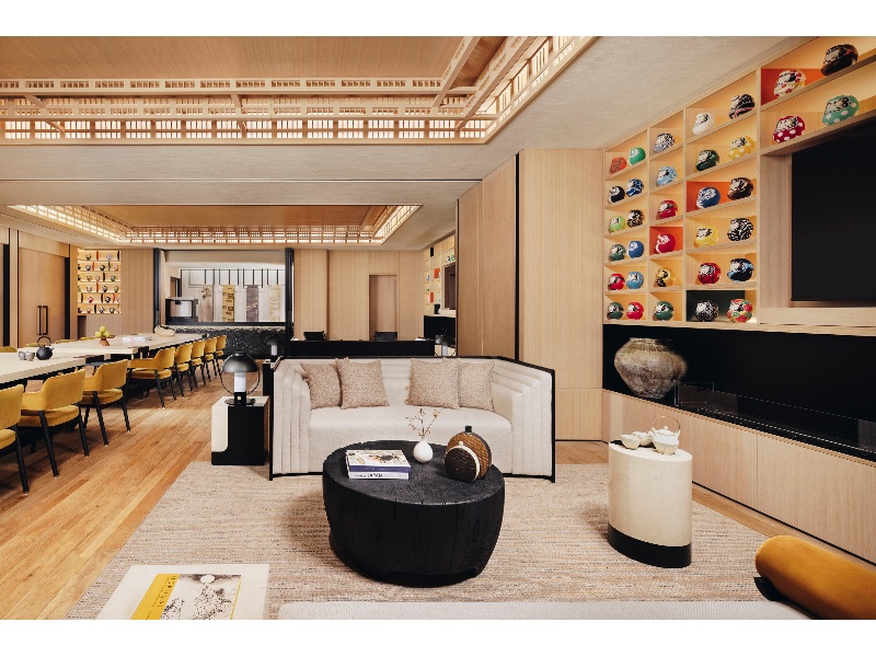 多目的イベントスペース「京紫」
ソファーセット＆ロングテーブル