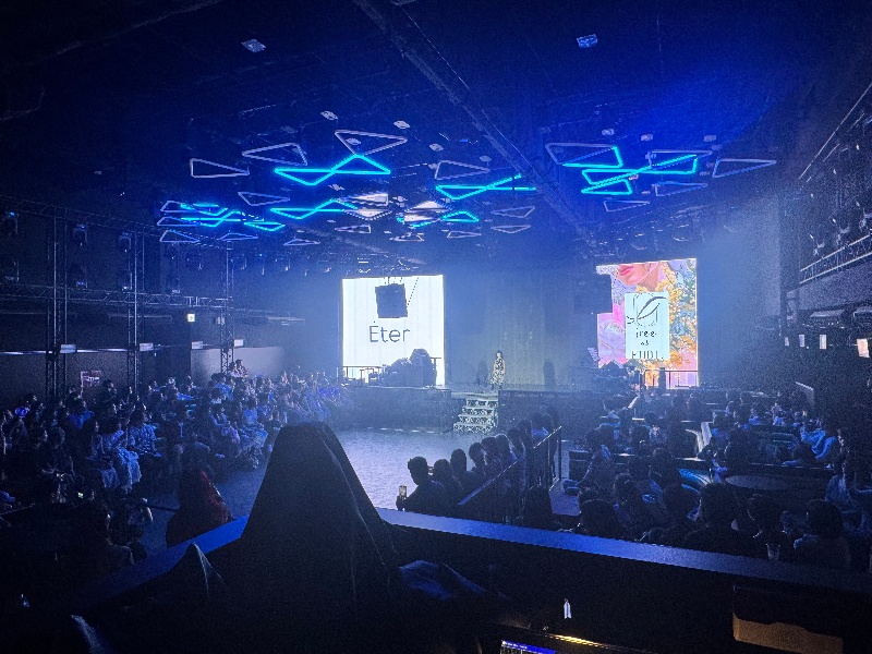 ファッションショー
