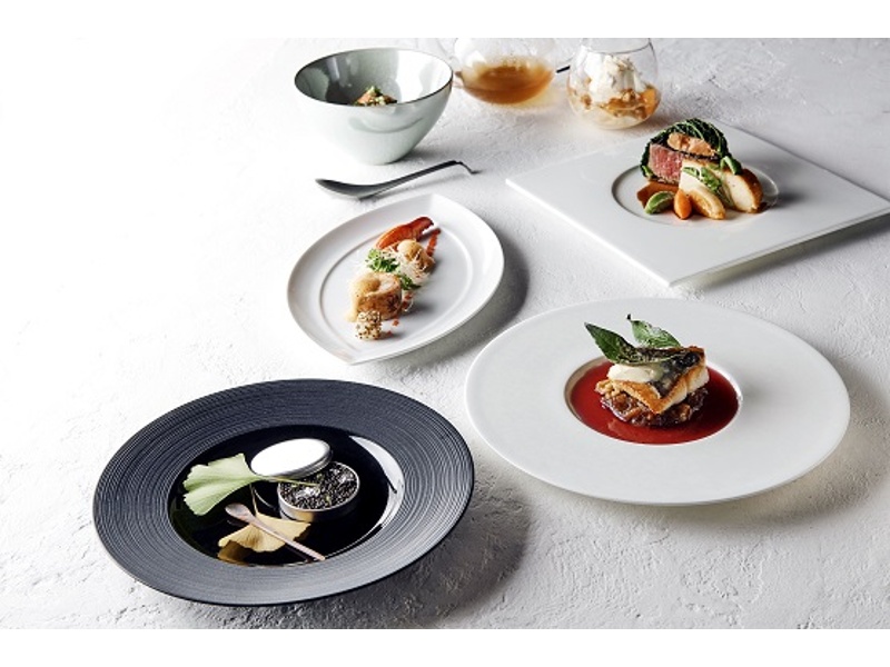 コース料理は季節に合わせた旬の食材で