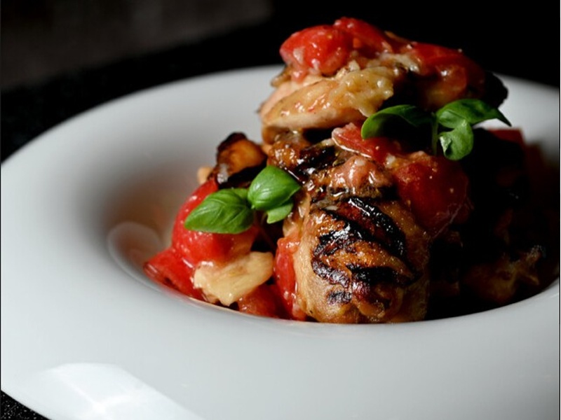 グリルチキン フルーツトマトのケッカソース