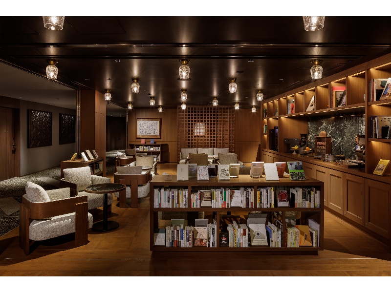 LIBRARY LOUNGE