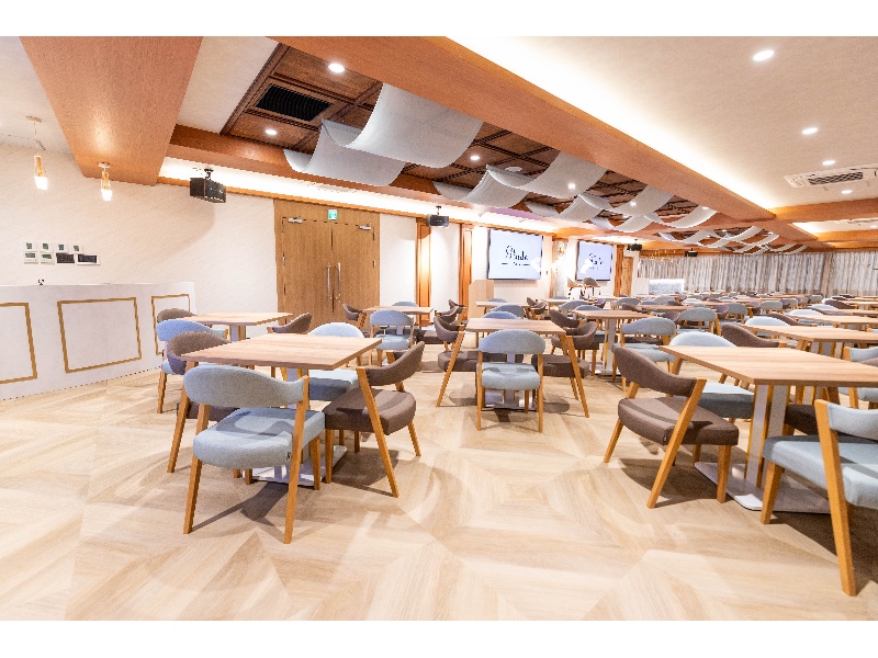 【グレイドパーク 新橋駅前7F（銀座口）】