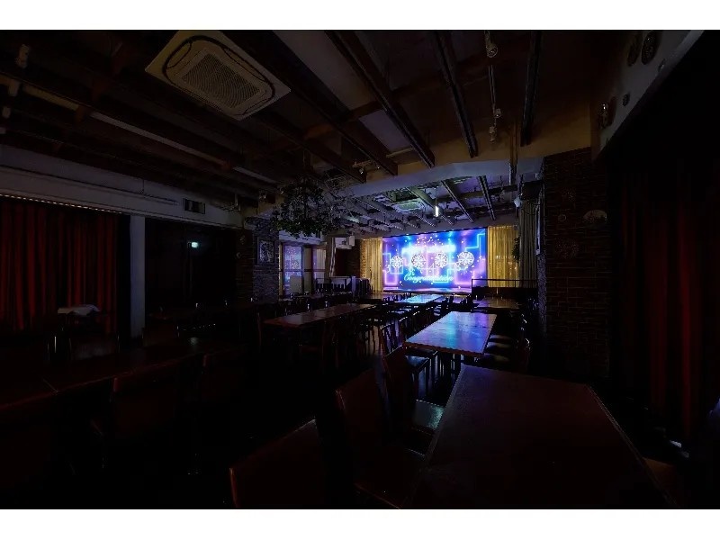 200インチスクリーン後方からの眺め①