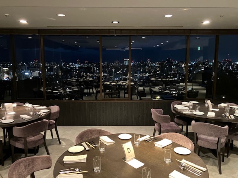 ダイニングから見る夜景