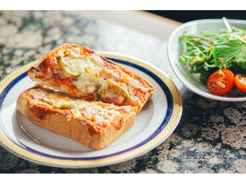 館内2階の喫茶ようようでは軽食も甘味もご提供可能