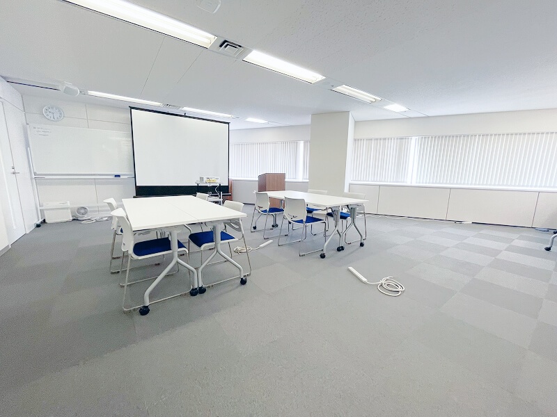 1102_51㎡_天井高2.5ｍ_セミナーやイベント会場に最適！