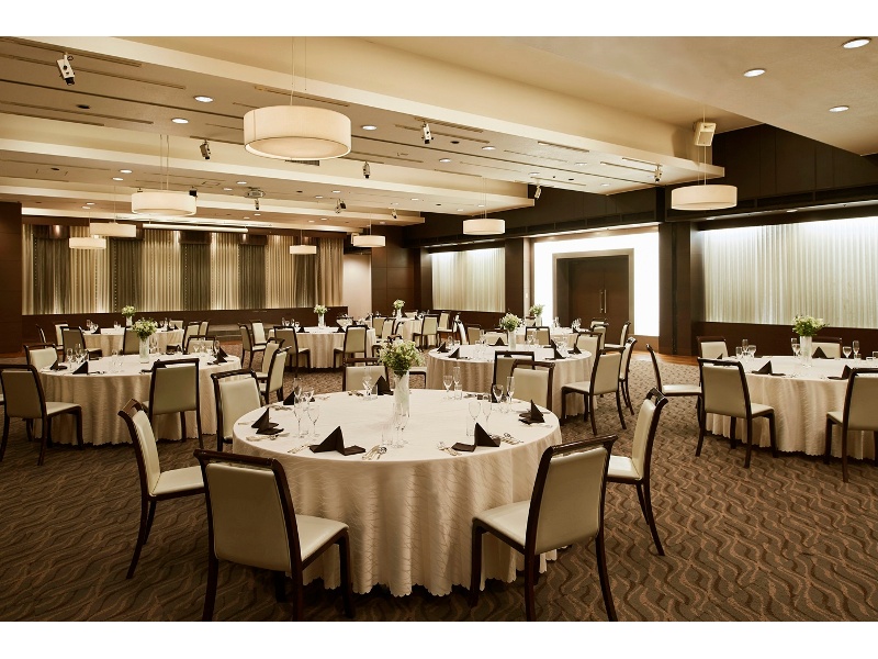 本館1F「KADAN」400㎡　スクール形式