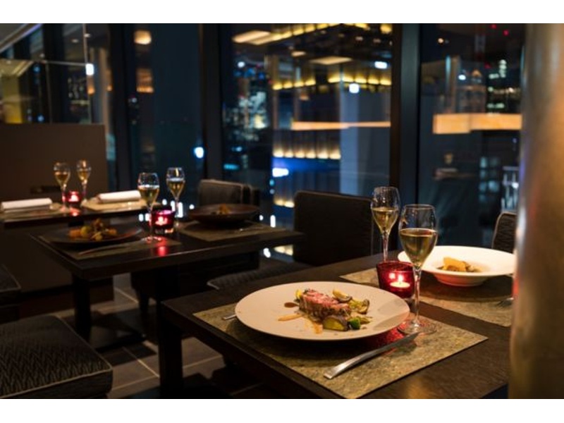 【LOUNGE（ラウンジ）】