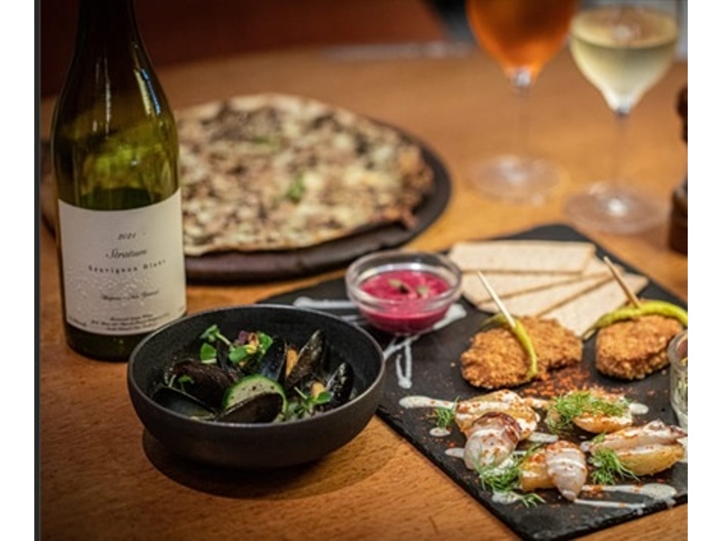 大人数パーティーに【2時間飲み放題付き！半立食ビュッフェ】