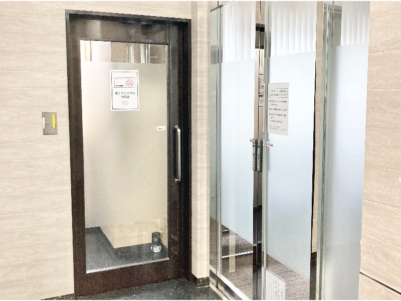 【多目的ホール】電子タバコ専用喫煙ルームあり