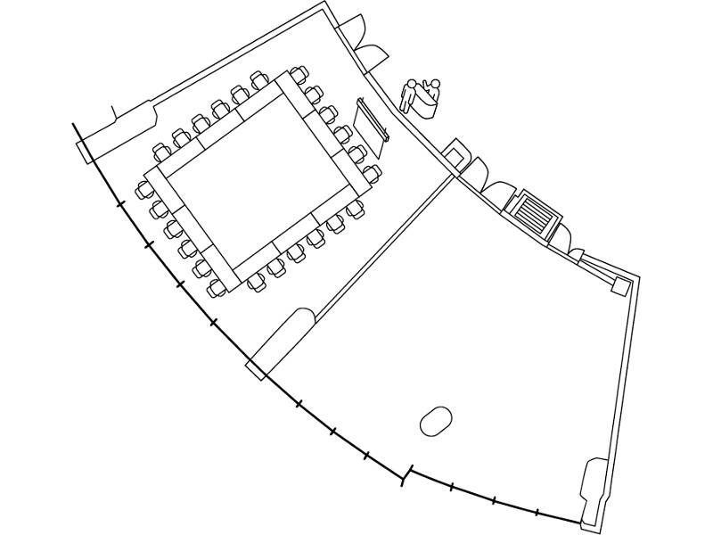 プレミアホールの分割利用、94㎡のお部屋です。
ロの字形式最大24名様収容。
コの字形式は、最大18名様となります。