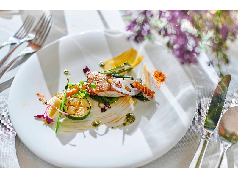 【2026年歓送迎会プラン】出会いと旅立ちの節目にふさわしい会場とお料理で、大切なひとときを心ゆくまでお楽しみください。
