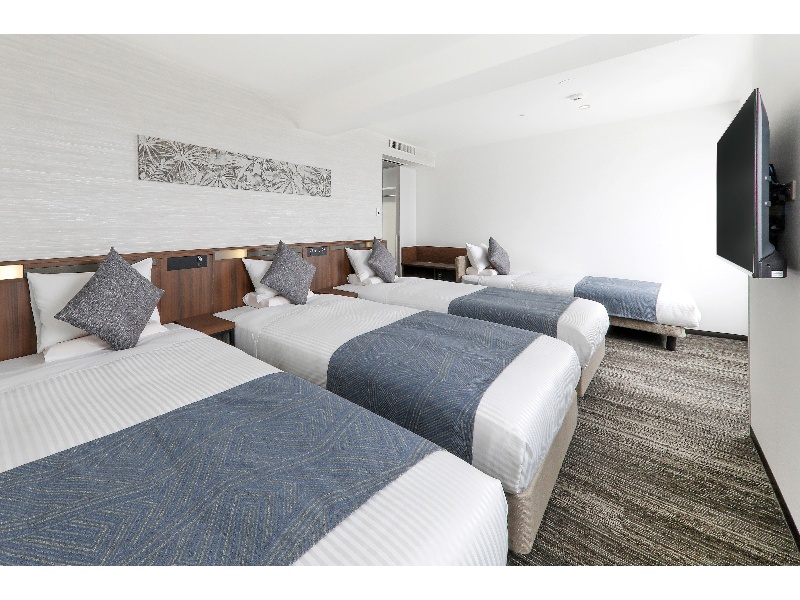 スーペリアフォースルーム