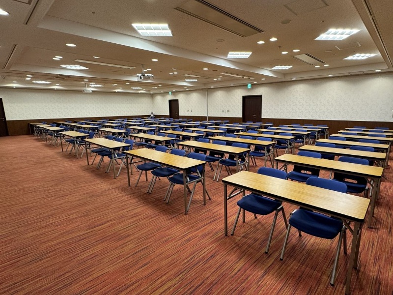 うめだMホール（桜Ⅰ,Ⅱ、分割可)　終日（9-21：00）パックプラン 