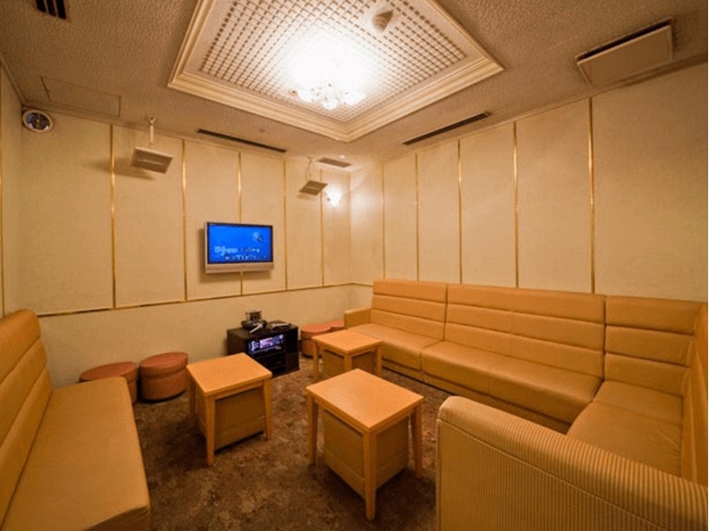 カラオケボックス