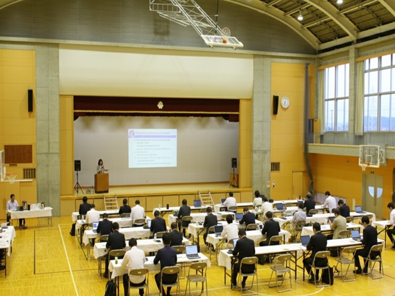 会場①：中郷アリーナ(体育館)
会議利用イメージ画像