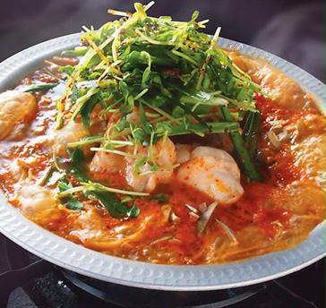 野菜たっぷりのヘルシー料理から、プルコギやジョンゴル（鉄鍋料理）などスタミナ満点の韓国料理を凝縮したコースもセンテンス！！品数豊富な韓国料理を余すことなくお楽しみいただけます。