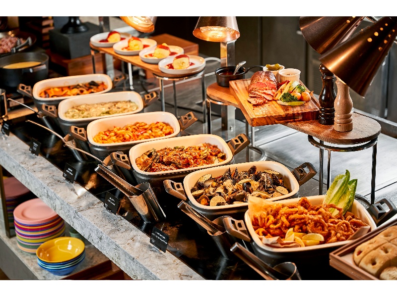 ビュッフェ料理 イメージ