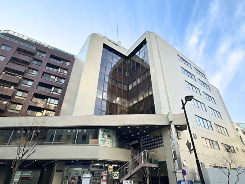 JR各線・東京メトロ・都営地下鉄「市ヶ谷駅」徒歩1分