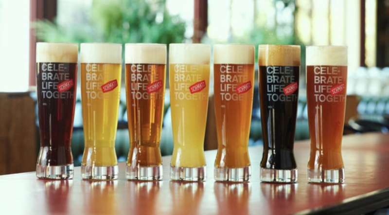 本場ドイツビールが飲み放題!
当店だけのオリジナルビールがお食事付きで飲み放題!お気に入りの一杯が見つかること間違いなし♪常時ボトルビール、タップビール含めて10種類以上をご用意。