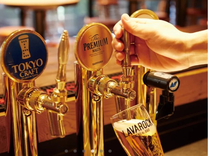 【ドリンク】
こだわりの生ビールで、贅沢なひととき。