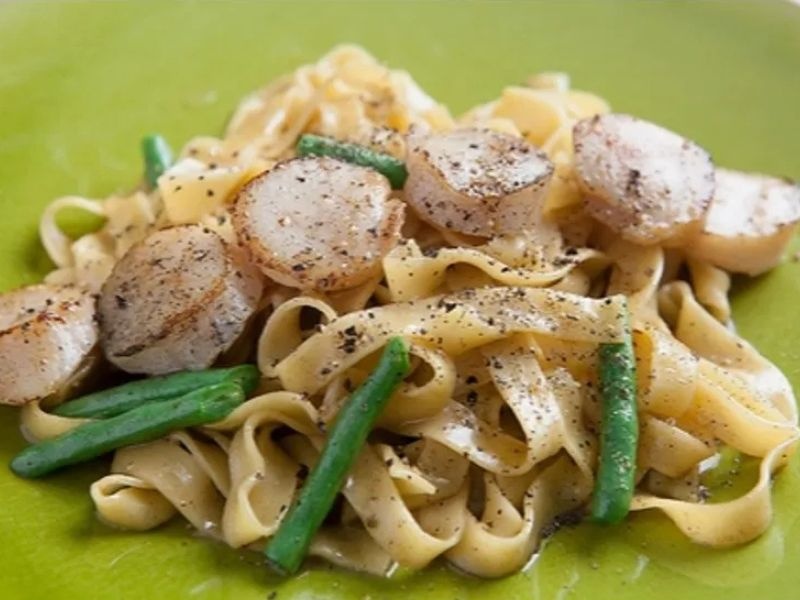 【ボリューム満点】三元豚の赤ワイン煮・パスタ食べ放題＋フリードリンク2時間