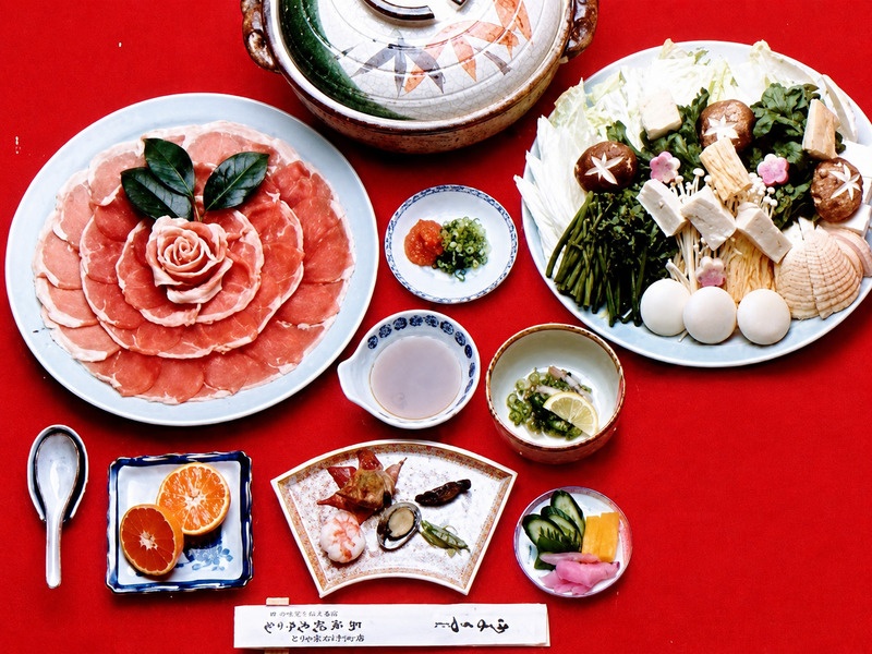 【お料理：冬限定（12月～3月）】
猪のぼたん鍋