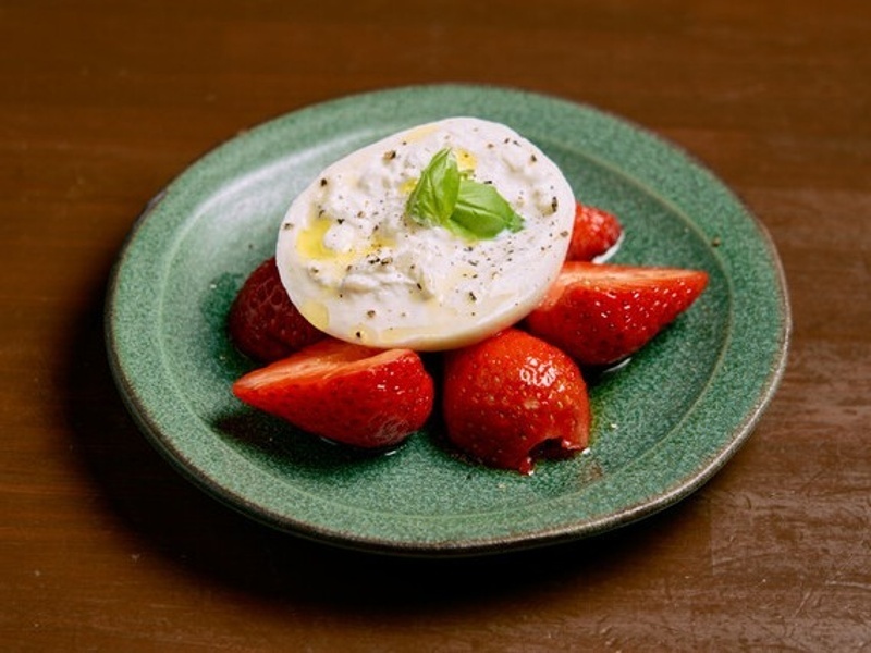 見た目も鮮やかで写真映えする料理の数々