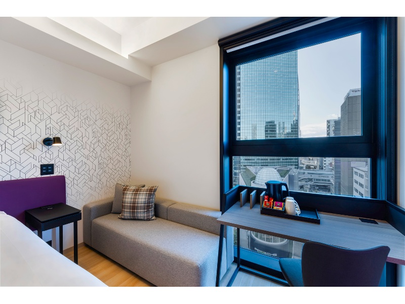 客室一例（ファーストクラスキング）