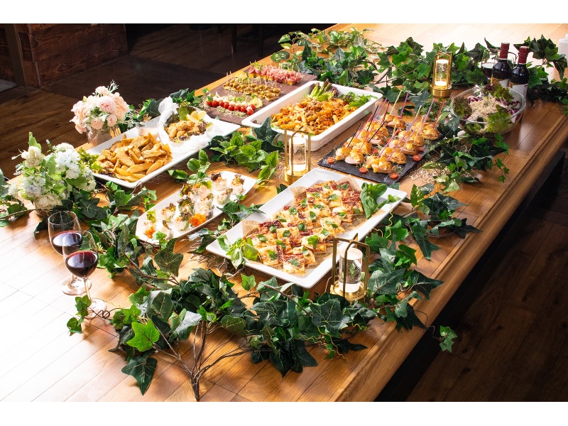 【まだ間に合う！遅めの新年会プラン】ケータリング10品＆2時間飲み放題付！＜5,940円/人＞