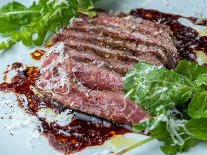 十勝豊西牛のタリアータ