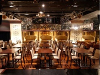 ENTERTAINMENT DINING BERONICA