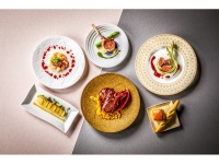 【コース料理】貸切時間2時間<br />お一人様8,800円税込～<br />当館は決まった金額はありません。<br />ご予算に合わせてメニューを作成しています。<br />30名様～72名様でご利用できます。<br />●2時間フリードリンク付き<br /><br />※料理は季節等により都度変わりますので画像はイメージです。