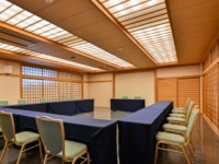 洋室　若潮の間