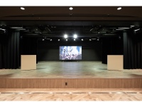 b2hallステージ