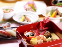 【お祝いプラン】和食会席イメージ/1万円以上のプランは「鯛の姿盛り」付き