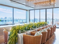 スカイラウンジ