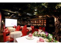 ダイニングダーツバーBee 池袋ウエスト店