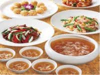 ＜長城席＞<br />中国料理ならではの大皿料理を五感で楽しめます。